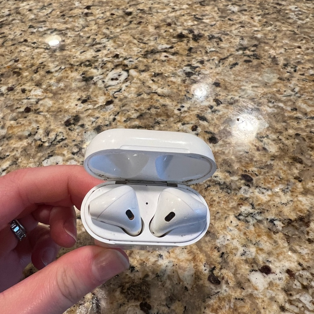 AirPods 2nd Generation